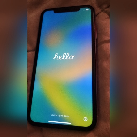 Apple iPhone 11 black Smartphone - Picture 10 of 11